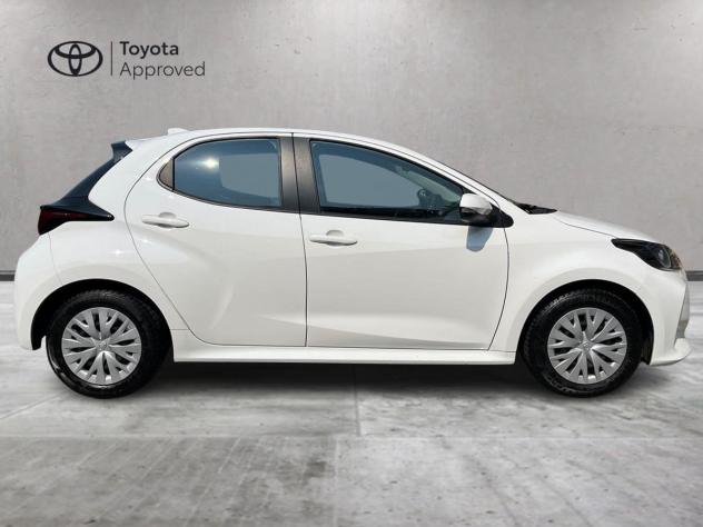 Toyota Yaris 1.0 Active MY22 - Foto 4