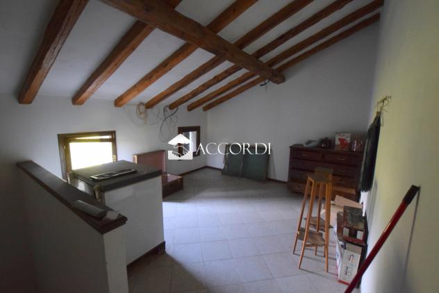 CASA INDIPENDENTE di 5 vani e di 120 mq (MONTEBELLUNA) rif. ZI146_1 - Foto 8