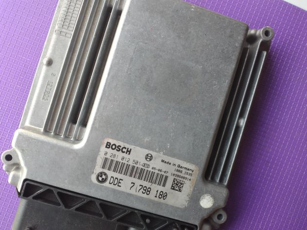CENTRALINA MOTORE BOSCH 0281012501 BMW E90 E91 163CV MOTORE 20 4D4 ECU BMW Seri - Foto 3