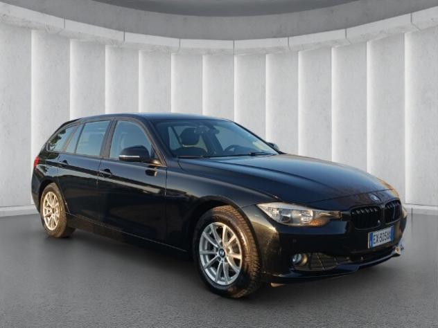 BMW Serie 3 (F30/31) 316d Touring Business aut. - Foto 4