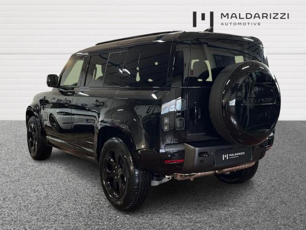 Land Rover Defender VII 2025 110 110 3.0d mhev X-Dynamic SE awd 200cv auto - Foto 4