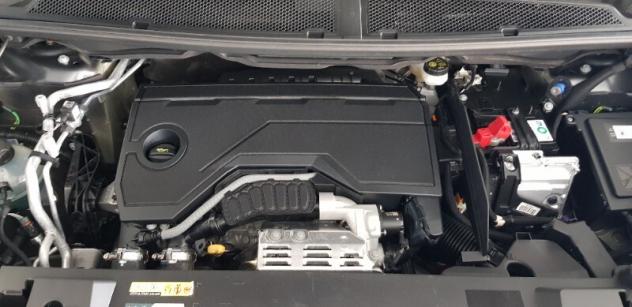 PEUGEOT 3008 3ª serie 3008 Hybrid 136 e-DCS6 Allure - Foto 10