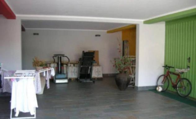 Immobile in asta di 319 m², box auto doppio in vendita a Lariano - Foto 8