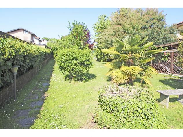 TRILOCALE INDIPENDENTE IN VILLA CON GIARDINO PRIVATO – ZERO SPESE CONDOMINIALI - Foto 4