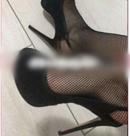 SOLE-nuovissima massaggiatrice davvero bella e sensuale... trattamenti completi - Foto 2 Tel:3924756829