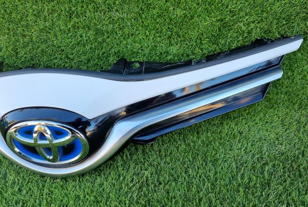 MASCHERINA ANTERIORE TOYOTA Yaris Serie 53101-0D650 (1416) - Foto 5