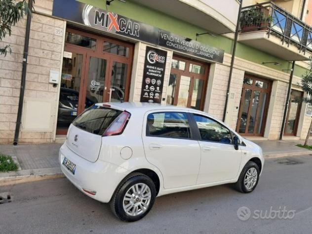 Fiat Punto 1.4 8V Natural Power Lounge NAVI - Foto 9