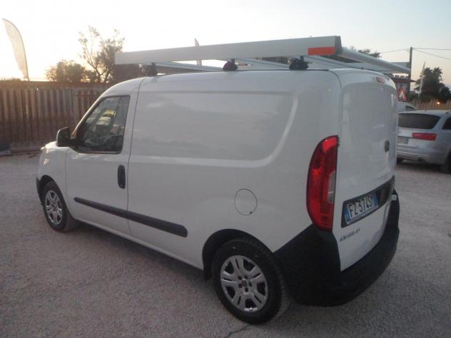 Fiat Doblo furgone attrezzato - Foto 6