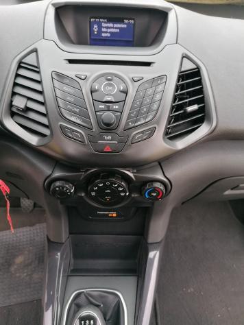 Ford EcoSport 1.5 110 CV Powershift Plus - Foto 9