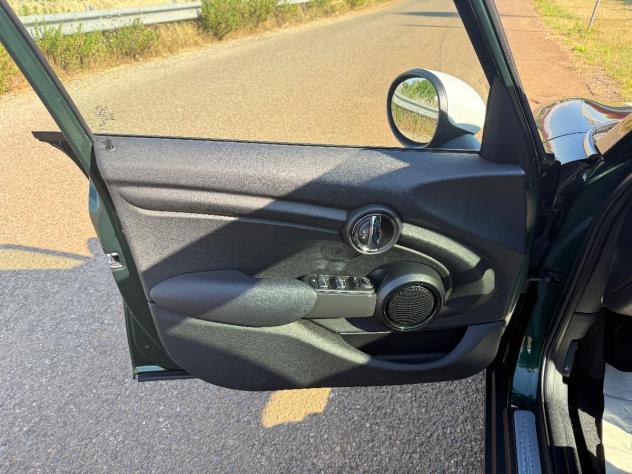 MINI 1.5 COOPER D BOSTON SEVEN 5 Porte; Tetto Apribile Elettricamente; - Foto 7