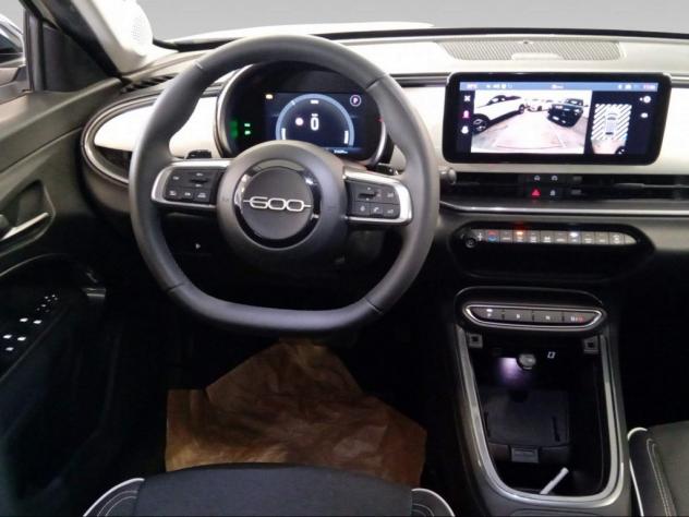 FIAT 600 Hybrid Pop 1.2 Hybrid 145cv - Foto 10