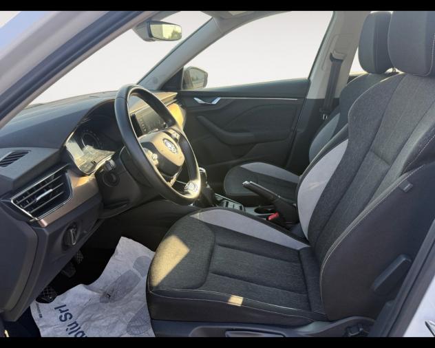 Škoda Kamiq 1.0 TSI 110 CV Black Dots - Foto 9