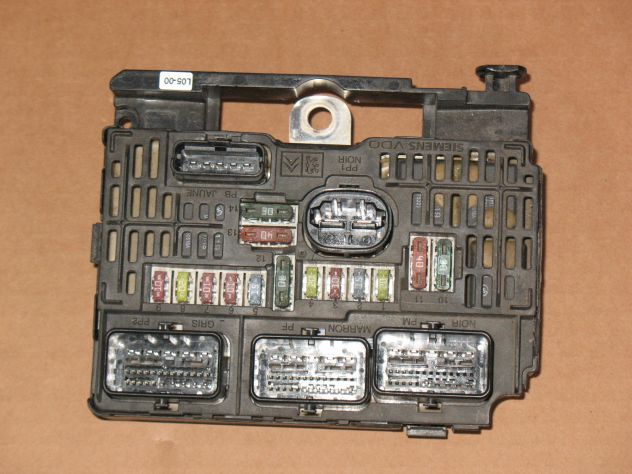 9658539580 FUSIBILIERA PEUGEOT CITROEN BSM-L05-00 9658539580 S118983005M BSML05