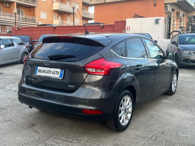 Ford Focus 1.0 EcoBoost 125 CV Start&Stop Titanium - Foto 8