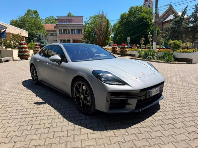 Porsche Panamera 4 E-Hybrid - Foto 2