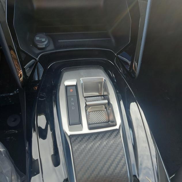 Peugeot 208 Hybrid 145 e-DCS6 Allure - Foto 6