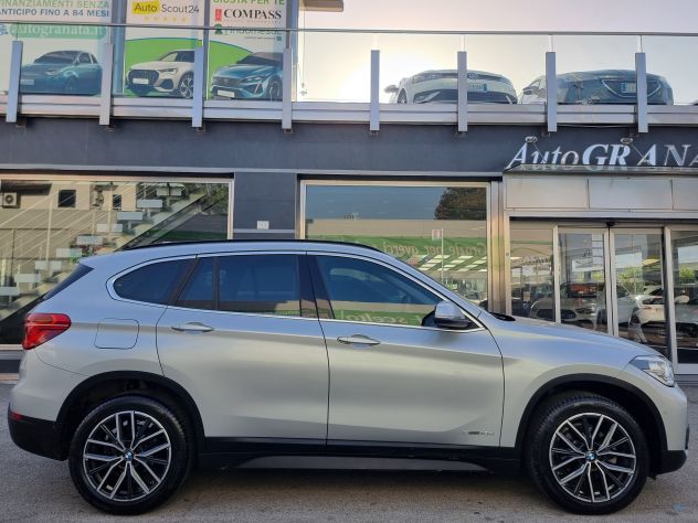 Bmw X1 sDrive18d Business Automatica - Foto 2