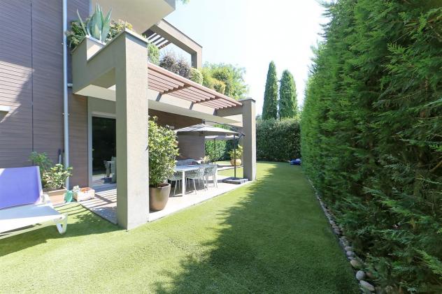 Carate Brianza , lussuoso quadrilocale con ampi porticati e giardino in costruzione del 2016 classe A - Foto 4