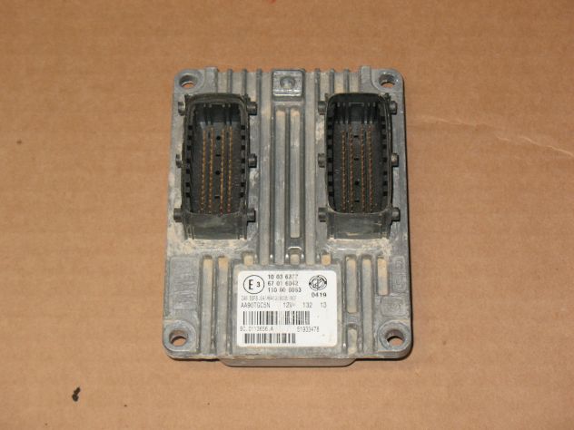 5SF8E4 51933478 ECU FIAT PUNTO LANCIA YPSILON IAW 5SF8.E4 HW413