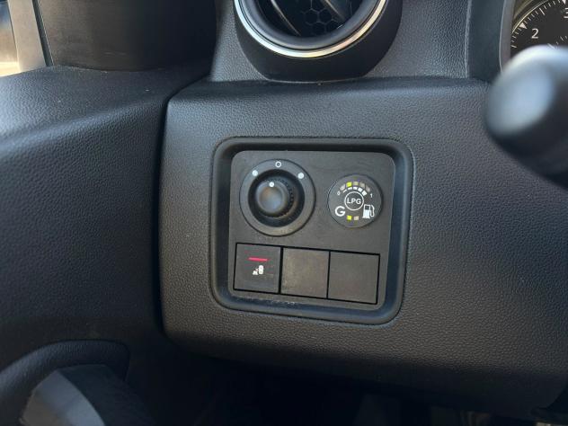 Dacia Duster II 2018 1.0 tce Prestige Eco-g 4x2 100cv - Foto 10
