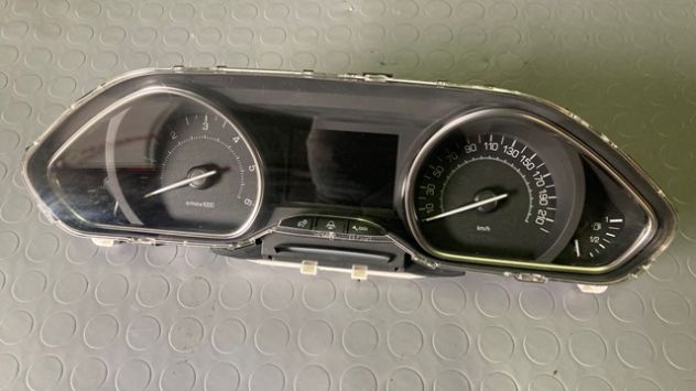 Quadro strumenti Peugeot 2008 1.6 HDI del 2016 (9814699380) - Foto 2