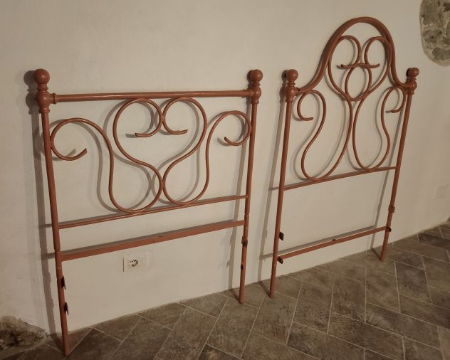 2 testiere in ferro per letto a Roccalbegna (Grosseto) - Foto 3