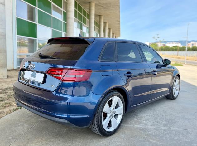 Audi A3 SPB 1.6 TDI Ambiente - Foto 4