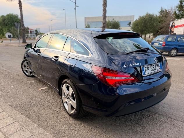 Mercedes-benz CLA 180 d S.W. Sport - Foto 6