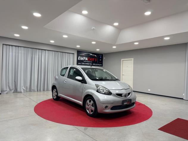 Toyota Aygo 1.0 12V VVT-i 3 porte AUTOMATICA OK NEOPATENTATI