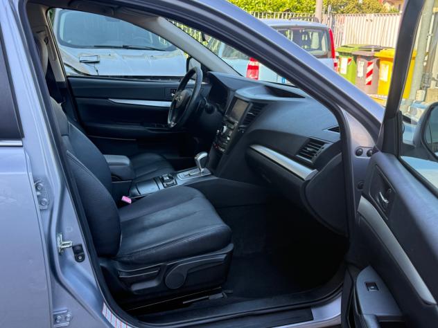 Subaru OUTBACK 2.0D Exclusive - Foto 10