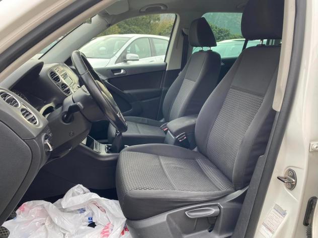Volkswagen Tiguan 2.0 TDI DPF 4MOTION Sport & Style - Foto 8