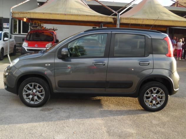 Fiat Panda 1.3 MJT 95 CV S&S 4x4 - Foto 4