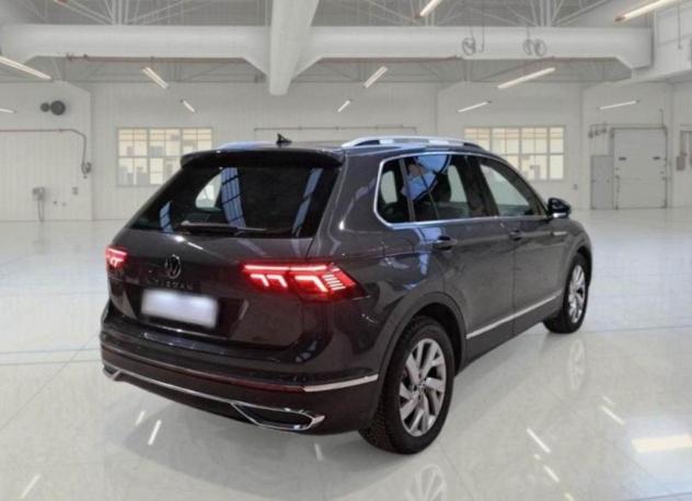 Volkswagen Tiguan 2.0 TDI 150 CV SCR DSG Elegance - Foto 2