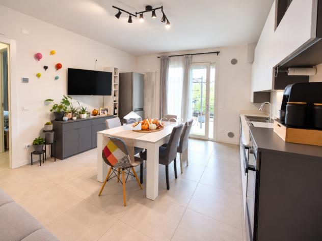 APPARTAMENTO di 2 vani e di 75 mq (VOLPAGO DEL MONTELLO) rif. PE28 - Foto 2