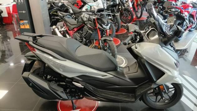 HONDA Forza 350 Standard rif. 23926166