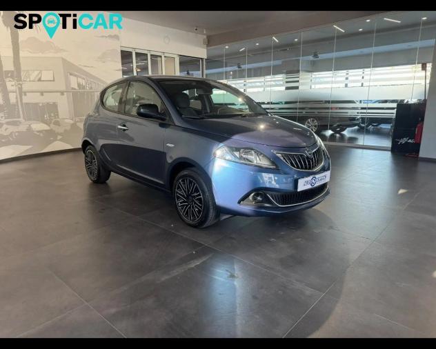 Lancia Ypsilon III 1.0 firefly hybrid Silver s&s 70cv 5p.ti - Foto 3