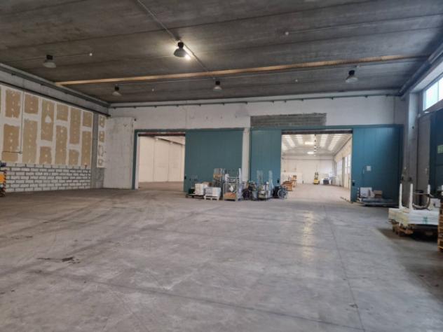 Immobile di 3577 m² con più di 5 locali in affitto a Settimo Milanese - Foto 19