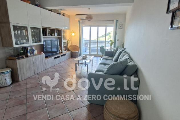 Appartamento di 111 m² con 3 locali e posto auto in vendita a Messina - Foto 9
