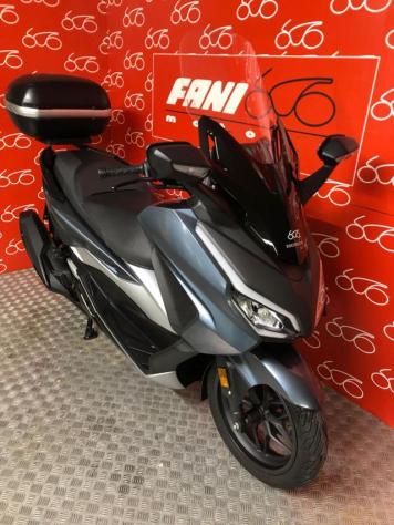 HONDA Forza 350 Deluxe rif. 23165471 - Foto 2