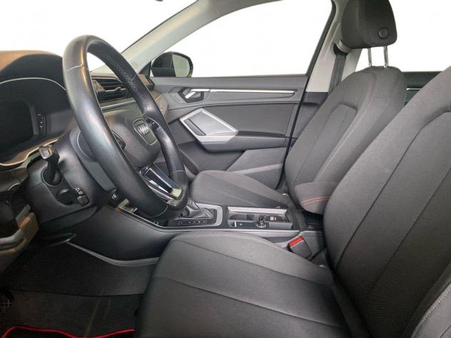 Audi Q3 2.0 35 TDI S Tronic Business - Foto 10
