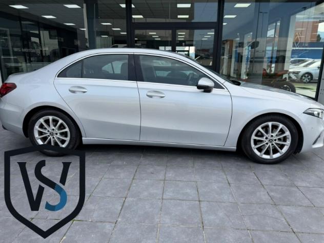 MERCEDES Classe A (V177) A 180 d Automatic Sport - Foto 2