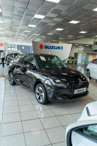SUZUKI Swift 2024 - Hybrid 1.2 Top 4WD - NEOPATENTATI rif. 20886097 - Foto 3