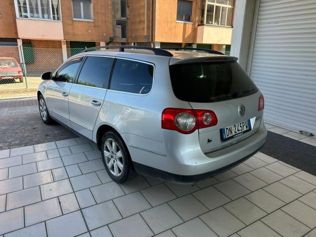 Volkswagen Passat 1.9 TDI/105CV DPF Var. BlueMotion - Foto 10