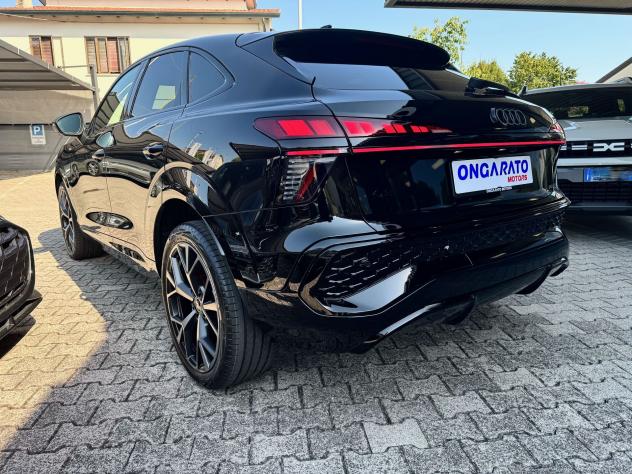 Audi Q3 Sportback TDI 110 kW S tronic S Line Edition Listino € 68.180 - Foto 7