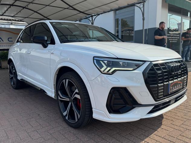 Audi Q3 S Line Identity Black 2.0 45 TFSI G #50560 - Foto 3