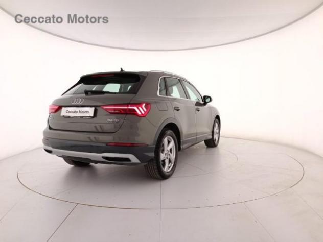 AUDI Q3 40 TDI quattro S tronic Business rif. 21211594 - Foto 4