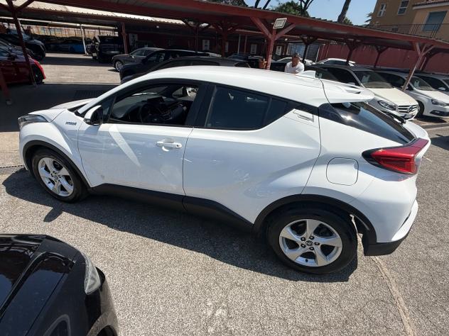 C-HR 1.8 Hybrid E-CVT Lounge( 80 mila km ) -unipro - Foto 4