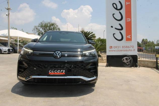 Volkswagen Tiguan 2.0 TDI 150 CV DSG R-Line|2025 - Foto 2