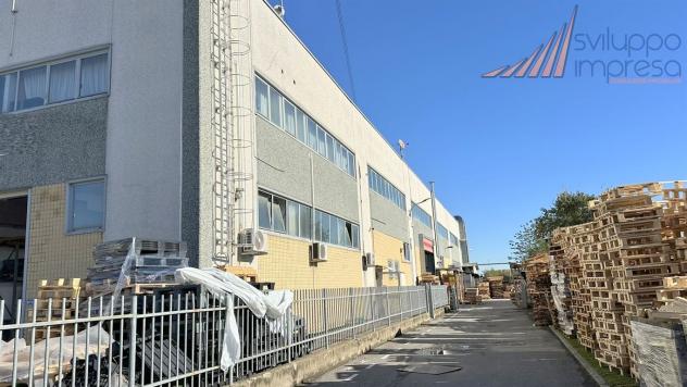 CAPANNONE CON UFFICI IN VENDITA AD AGRATE BRIANZA - Foto 6