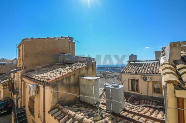 Appartamento in vendita a Caltagirone